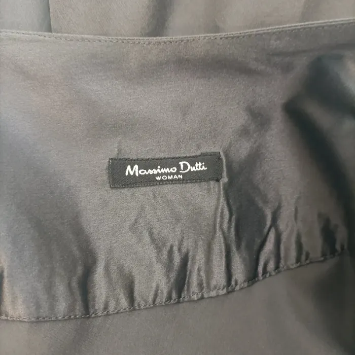 Jupe midi noire Massimo Dutti fluide drapée taille haute Taille 38 A1194 - photo numéro 9