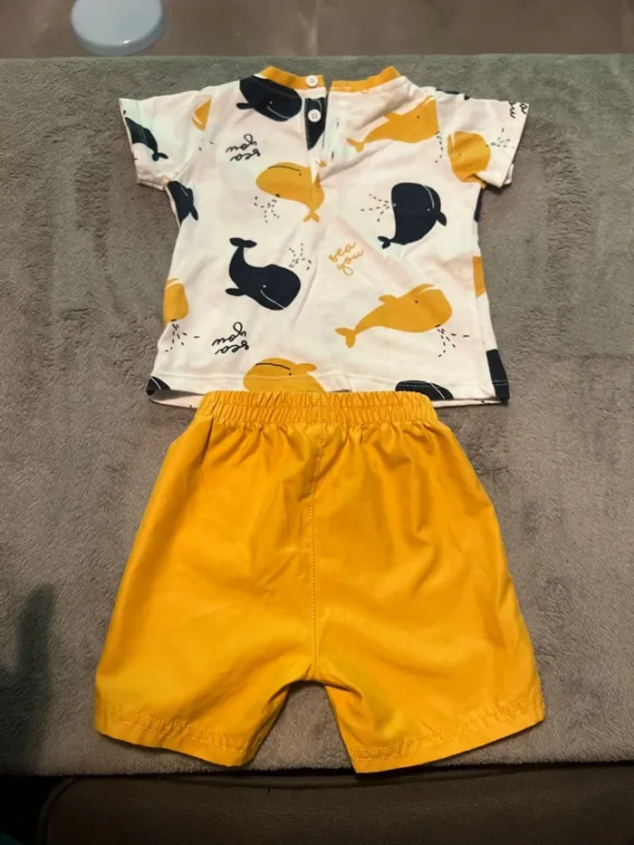 Ensemble short et teeshirt 12 mois - photo numéro 3