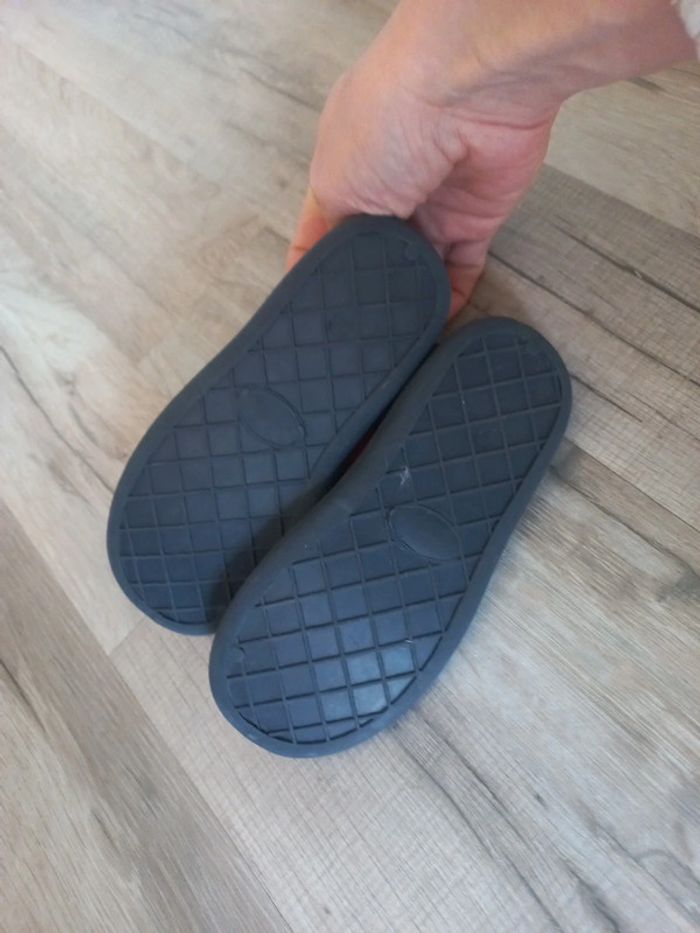 Chaussons pokemon - photo numéro 3