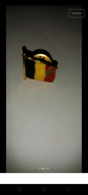 Pin's drapeau Belgique