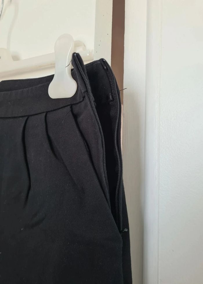 Short noir taille 40 marque Naf Naf - photo numéro 3