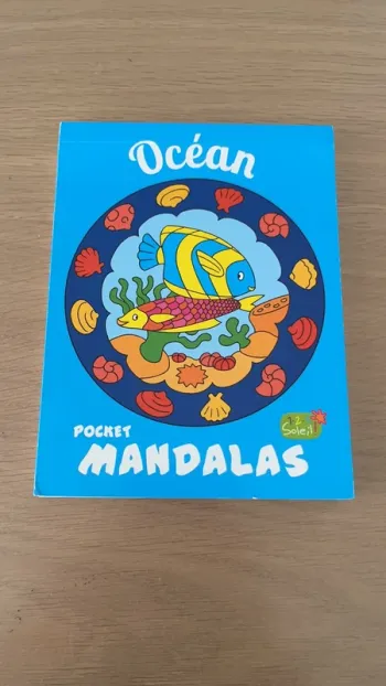 Coloriage mandala, océan