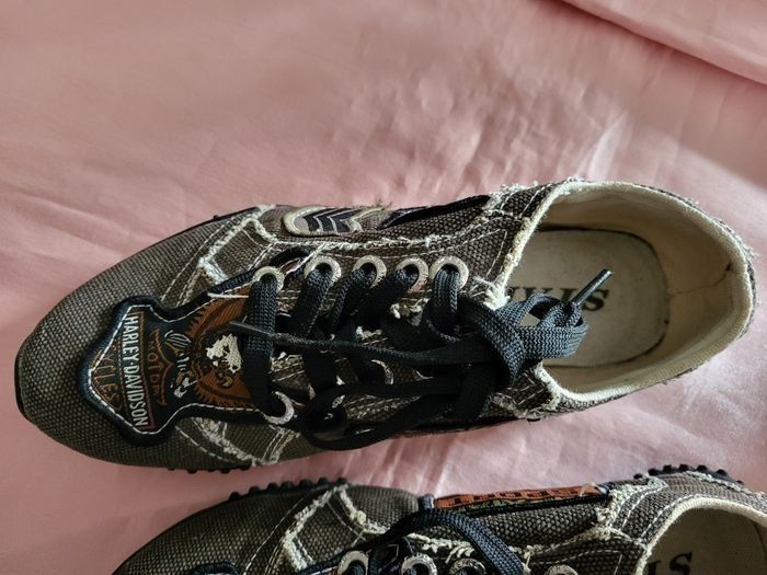 sneaker original , tout terrain t 37 neuf - photo numéro 3