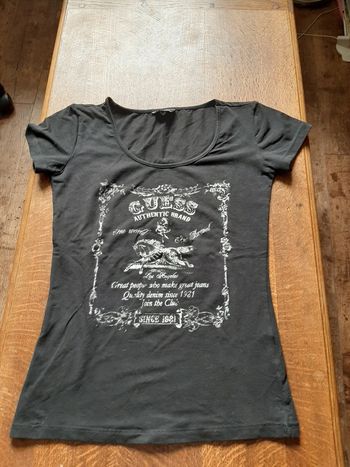 tee shirt GUESS