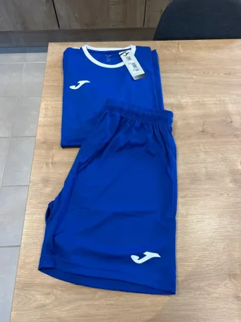 Ensemble de foot en L