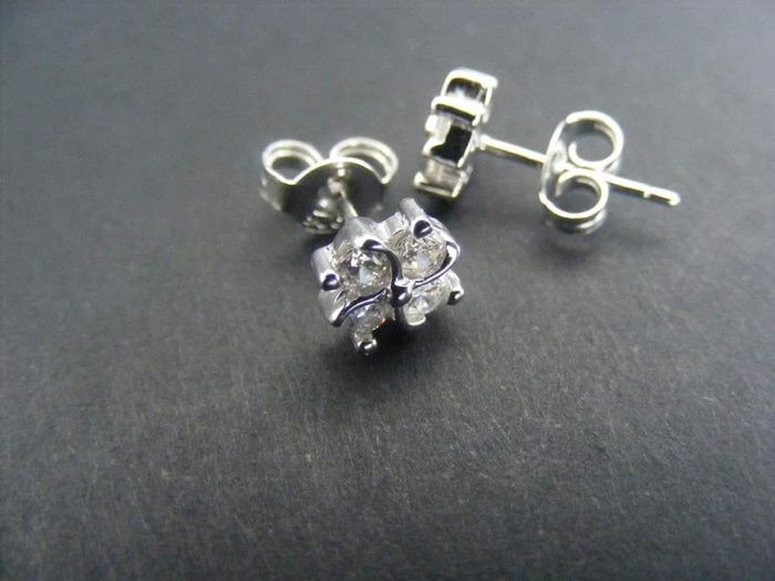 Boucle d oreille argent fleur - photo numéro 2