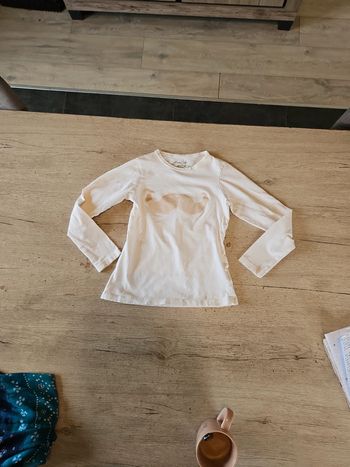 T shirt blanc à manches longues avec moustache beige, Pauline B, 8 ans