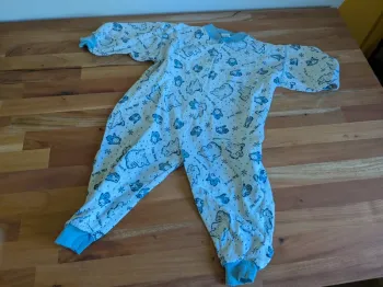 Pyjamas une pièce 4 ans