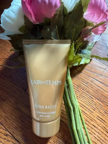 Lait corps Air du temps Nina Ricci 75ml