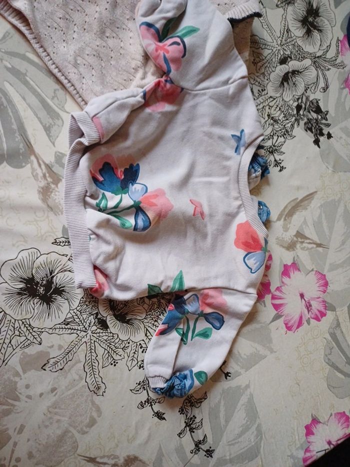 Pull tape à l œil 6 mois - photo numéro 2