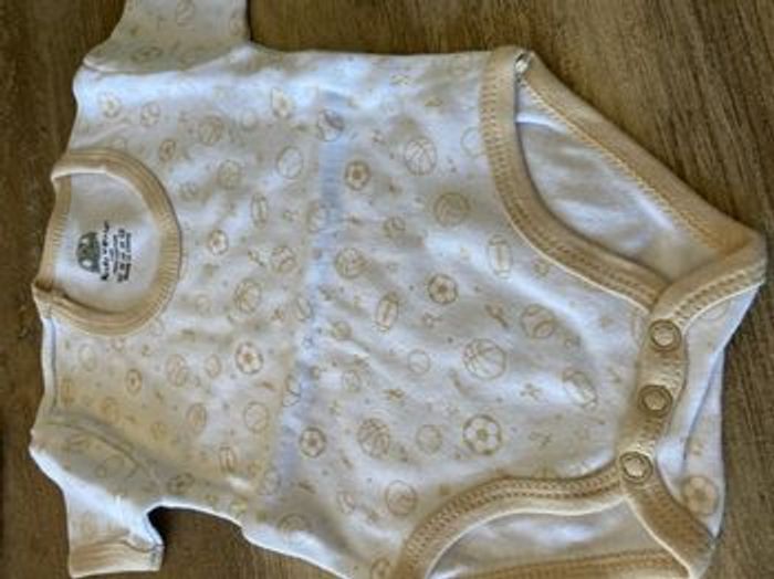 Ensemble trousseau maternité bébé all star football américain 3 /6 mois - photo numéro 9