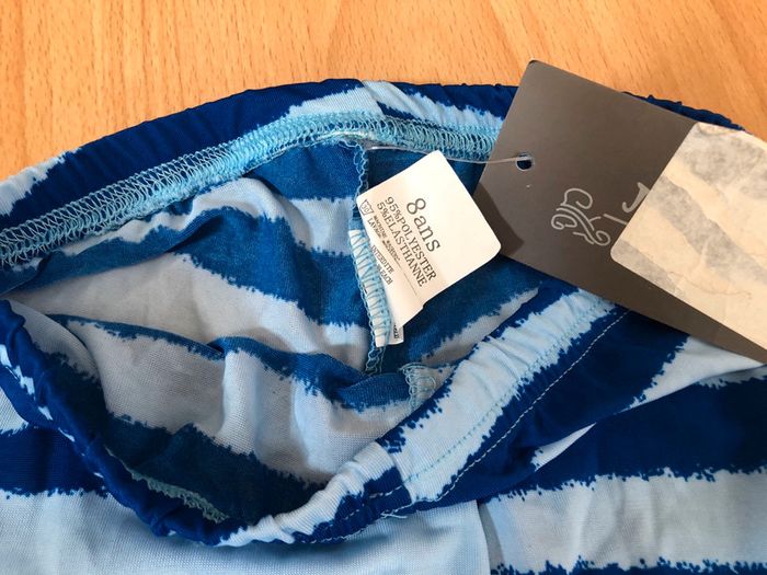Beau legging fluide à rayures bleues T. 8 ans fille Neuf avec étiquette - photo numéro 5