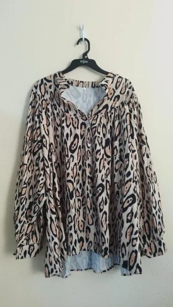Tunique tachetée - Shein curve - taille 54