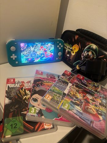 Console Nintendo switch lite + jeu 