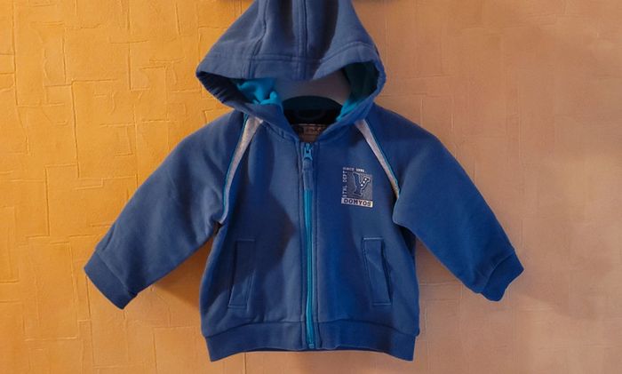 Sweat/ gilet à capuche - photo numéro 2