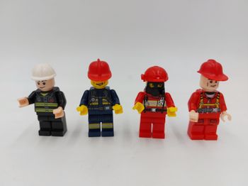 Lot 8 lego