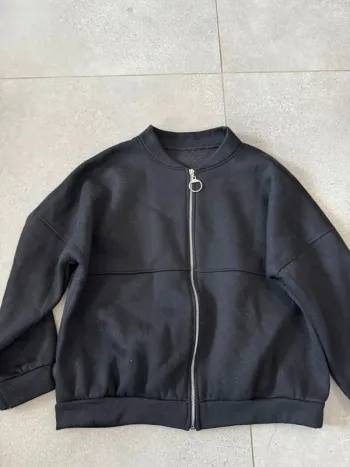 Gilet noir taille S, très bon état