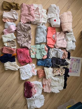 Lot vêtements fille 3 mois