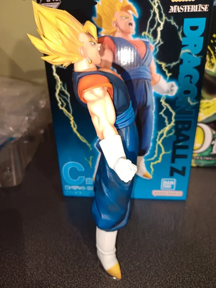 Dragon ball Z Ichiban Kuji Végéto ssj - photo numéro 9