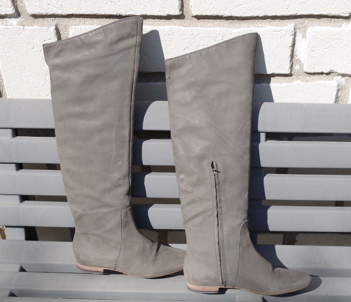 Bottes Cuissardes Zara. Gris. Pointure 39. - photo numéro 2
