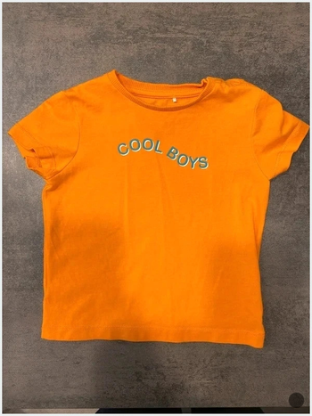 T-shirt orange