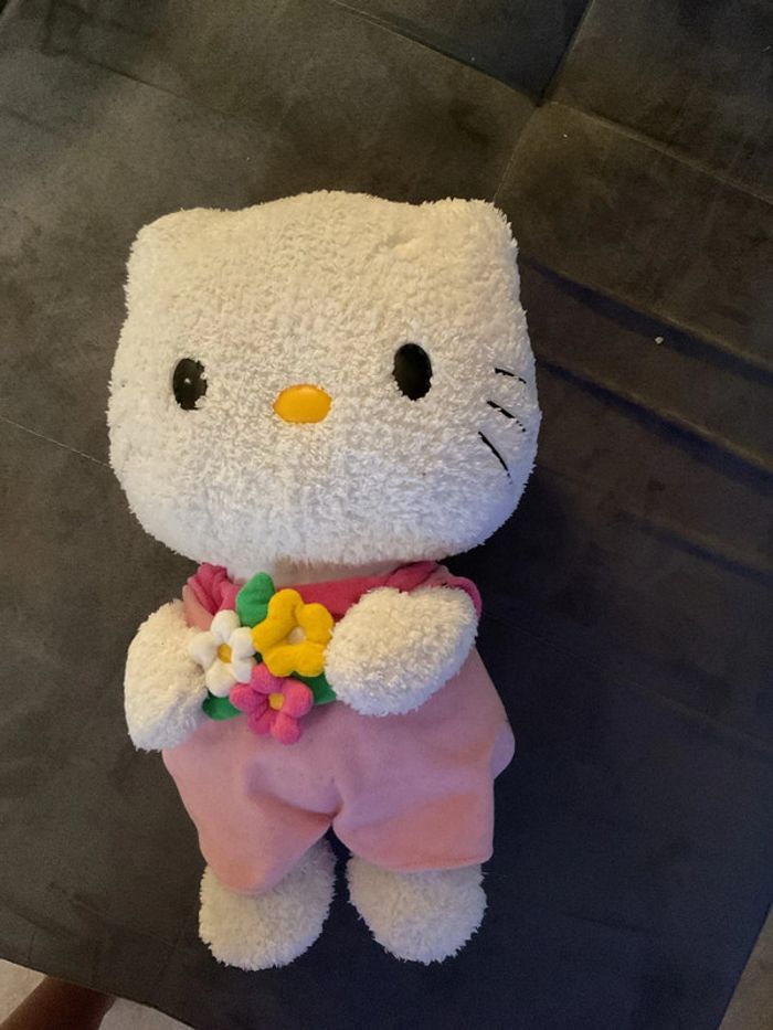 Peluche hello kitty - photo numéro 2