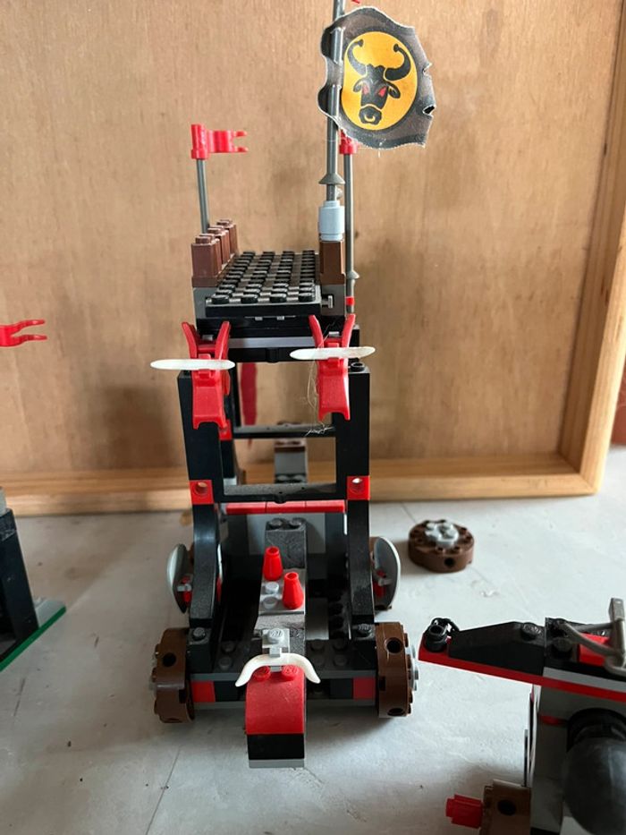 Lego Knight kingdom 6096 bull’s attack - photo numéro 3