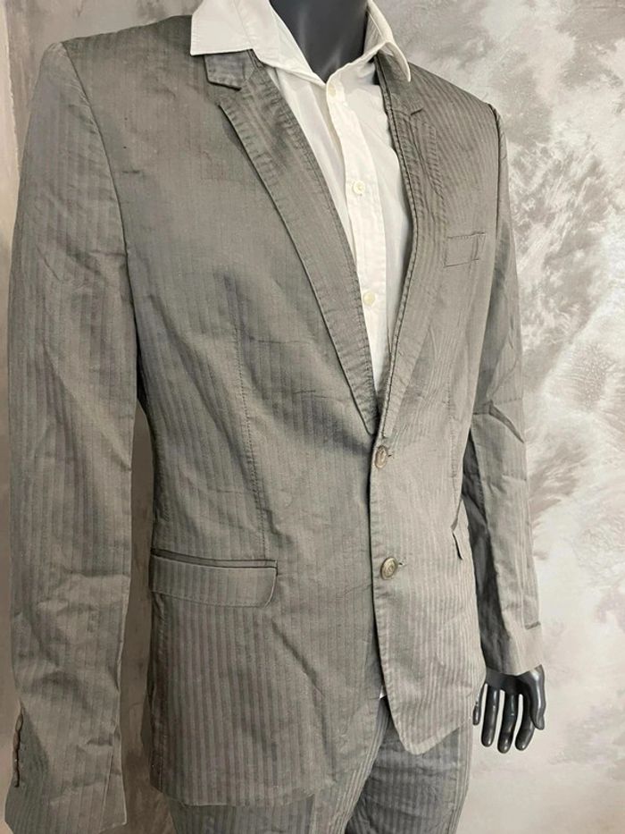 Costume Zara taille 40 - photo numéro 3