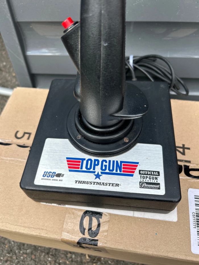 Top Gun USB – Thrustmaster - photo numéro 2