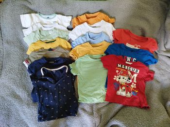 Tee shirt taille 3 ans