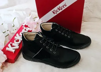 Bottes Bottines cuir Zip Noir Brillant Kickers T33