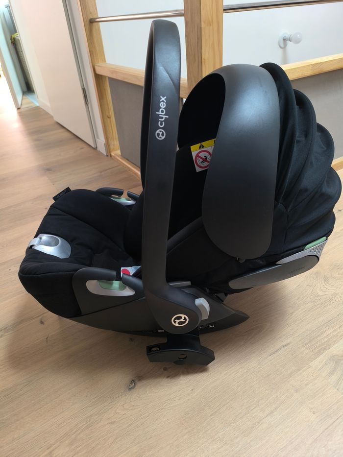 Siège auto Cybex Cloud T i-size + base ISOFIX z2 - photo numéro 6