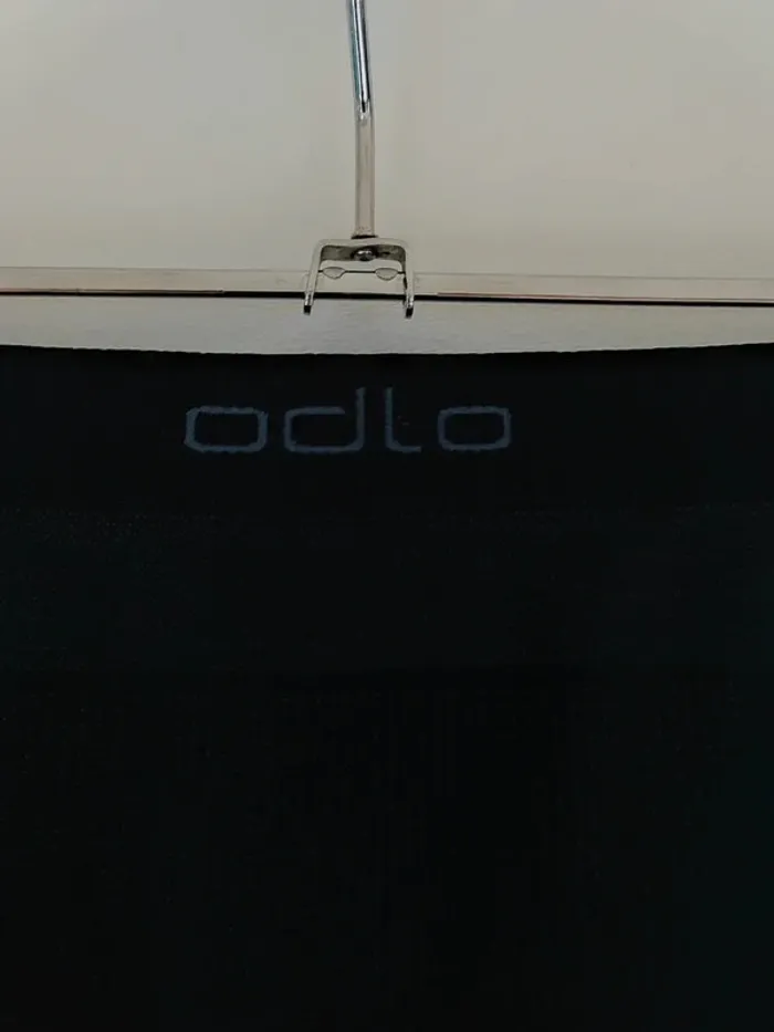 pantacourt collant thermique Odlo - photo numéro 4