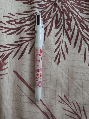 Bic édition limitée 4 couleurs saint Valentin 2024