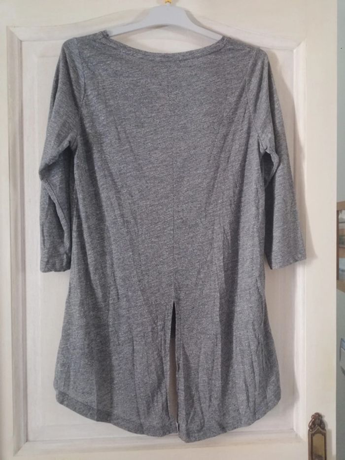 Haut gris neuf 36 - photo numéro 2