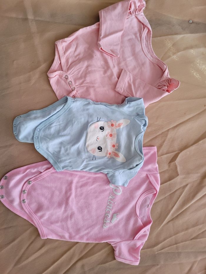 Vetement bébé fille - photo numéro 4