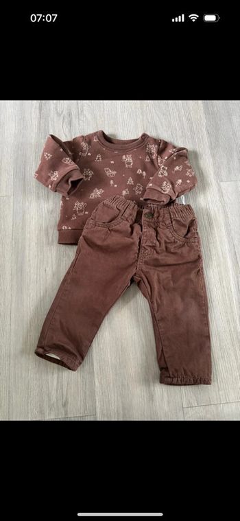 Ensemble Disney c&a taille 12 mois