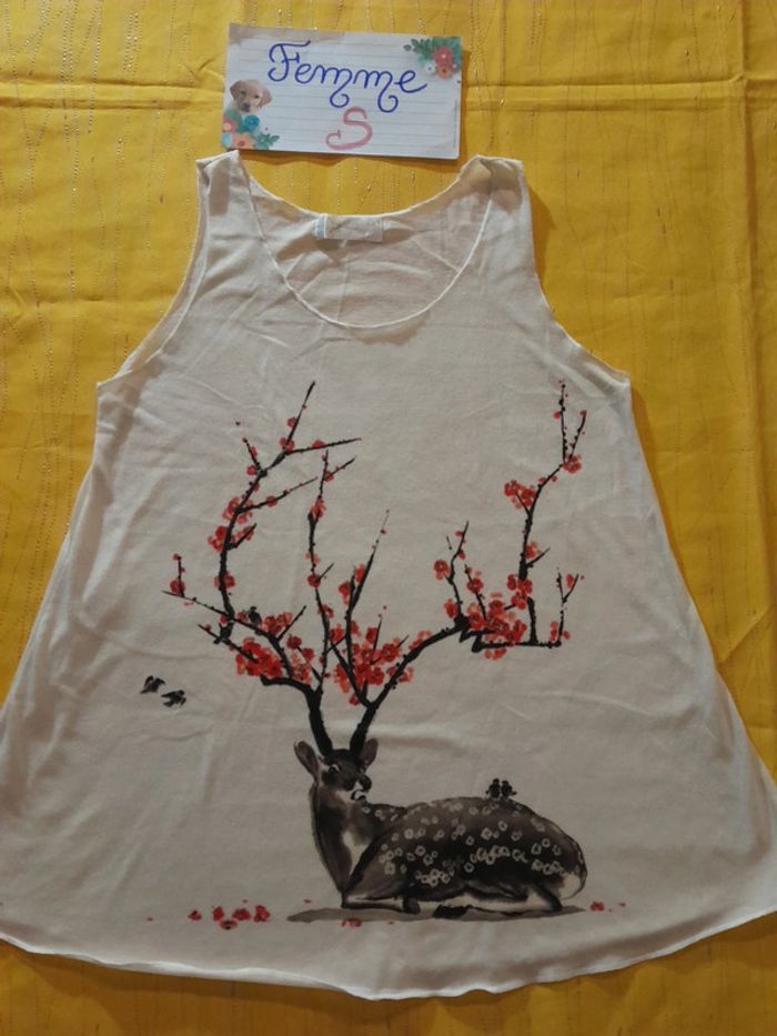 Débardeur ample blanc avec cerf fleuri 🪴 Printemps été 🏵 taille S - photo numéro 3