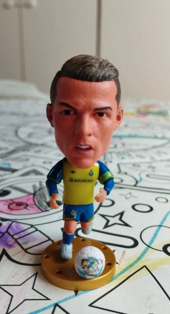 Petite figurine football neuve Cristiano Ronaldo CR7 Al Nasr Arabie saoudite