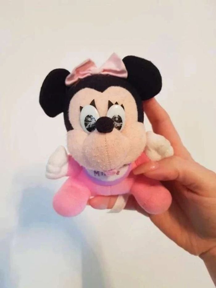 Petite peluche minnie