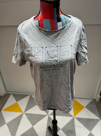 Tee-shirt Jennyfer Taille 38