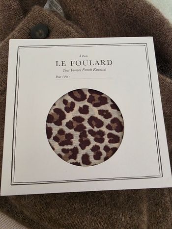 Foulard Léopard Sézane