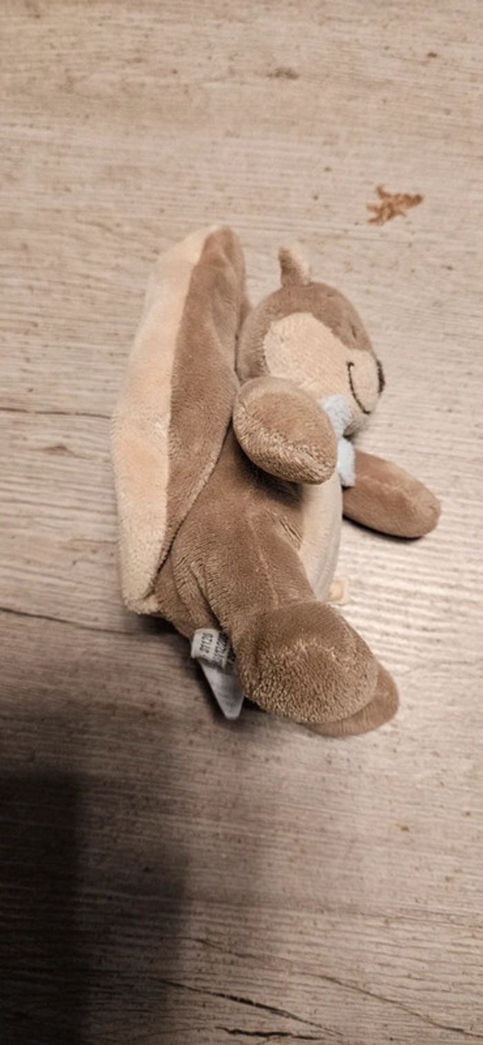 Peluche Léon de Noukie s, mise en déco - photo numéro 2