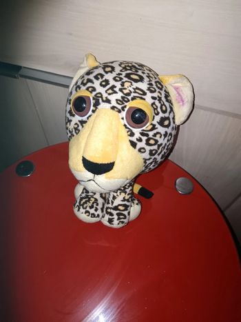 Peluche léopard