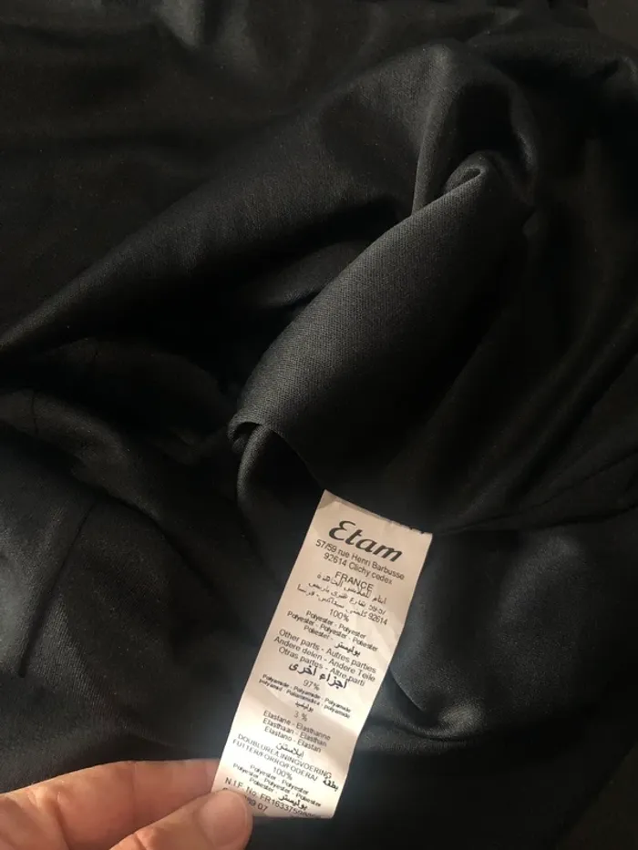 Robe noire Taille 42 - photo numéro 7