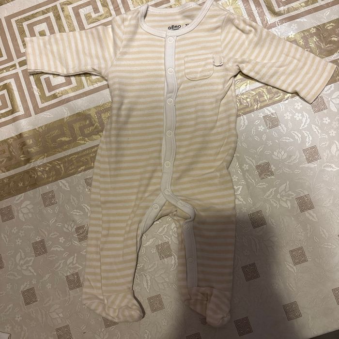 Pyjama plus bodies taille 3mois