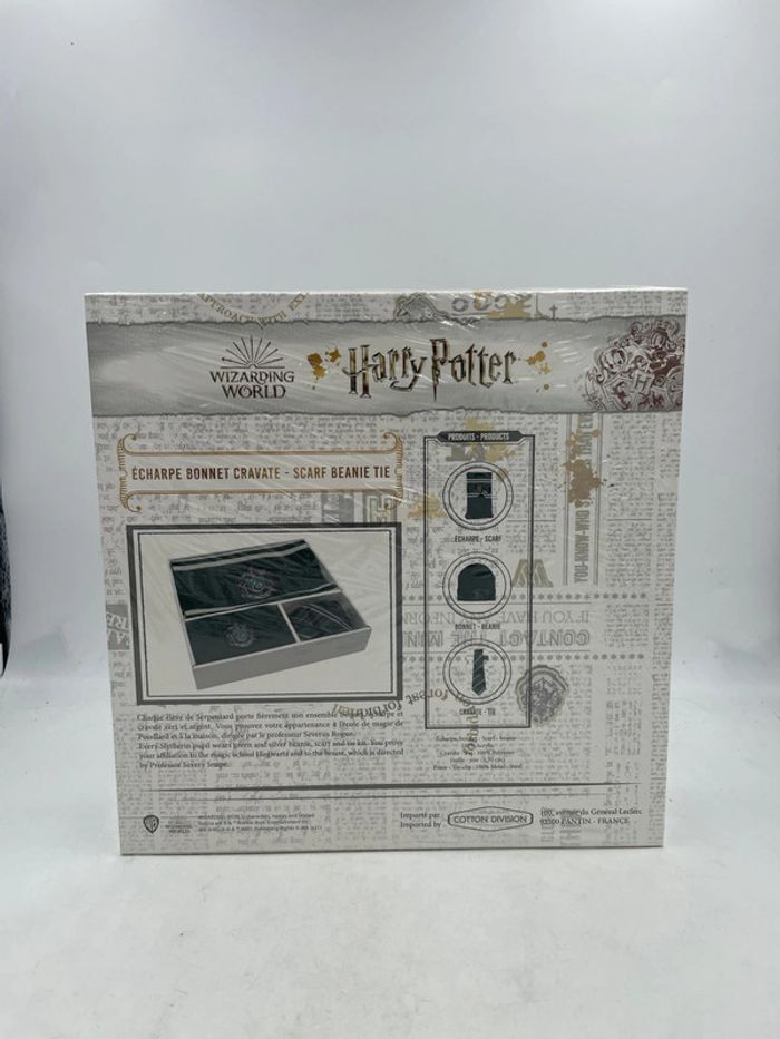 Coffret Harry Potter Écharpes Bonnet Cravate Slytherin neuf - photo numéro 2