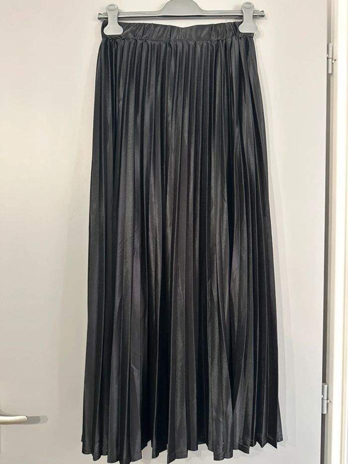 Jupe longue noir taille M Shein - photo numéro 2