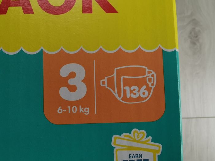 Pampers baby dry, taille 3, 136 couches - photo numéro 2