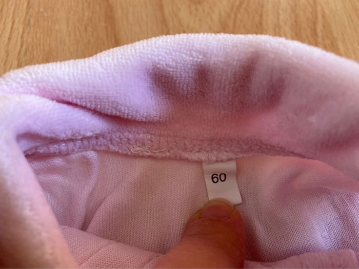 Belle robe en velours rose sans manches T. 3 mois fille TBE - photo numéro 7